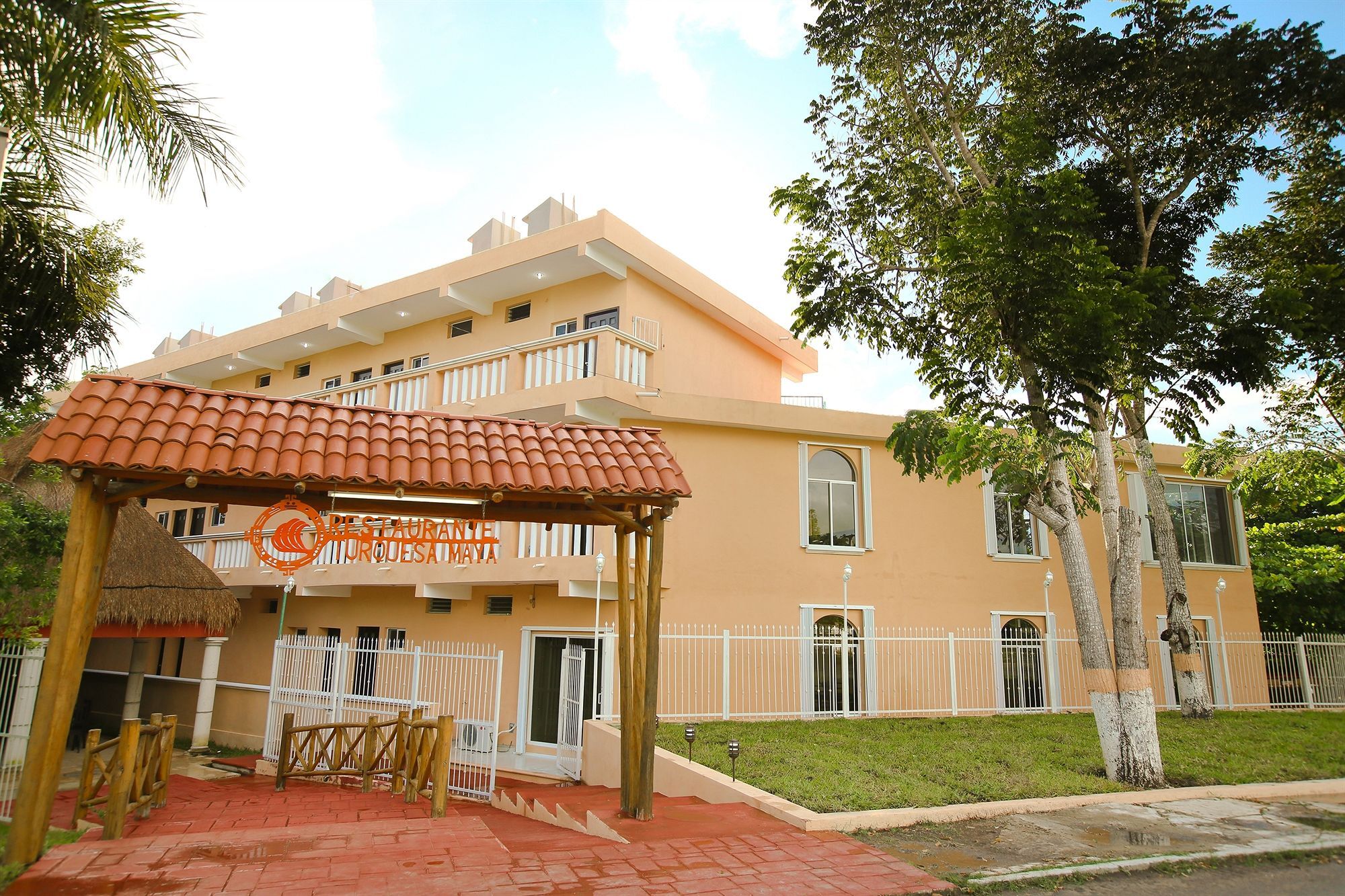 Hotel Turquesa Maya Felipe Carrillo Puerto Exteriör bild